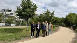 Helling Höfe verbindet Kastel mit Rheinufer: Investor trägt Kosten für neue Fuß und Radwege