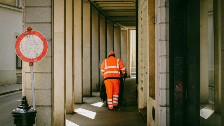 Mainz startet Reinigungsinitiative für 16 Innenstadt Haltestellen Mainz startet Reinigungsinitiative für 16 Innenstadt Haltestellen